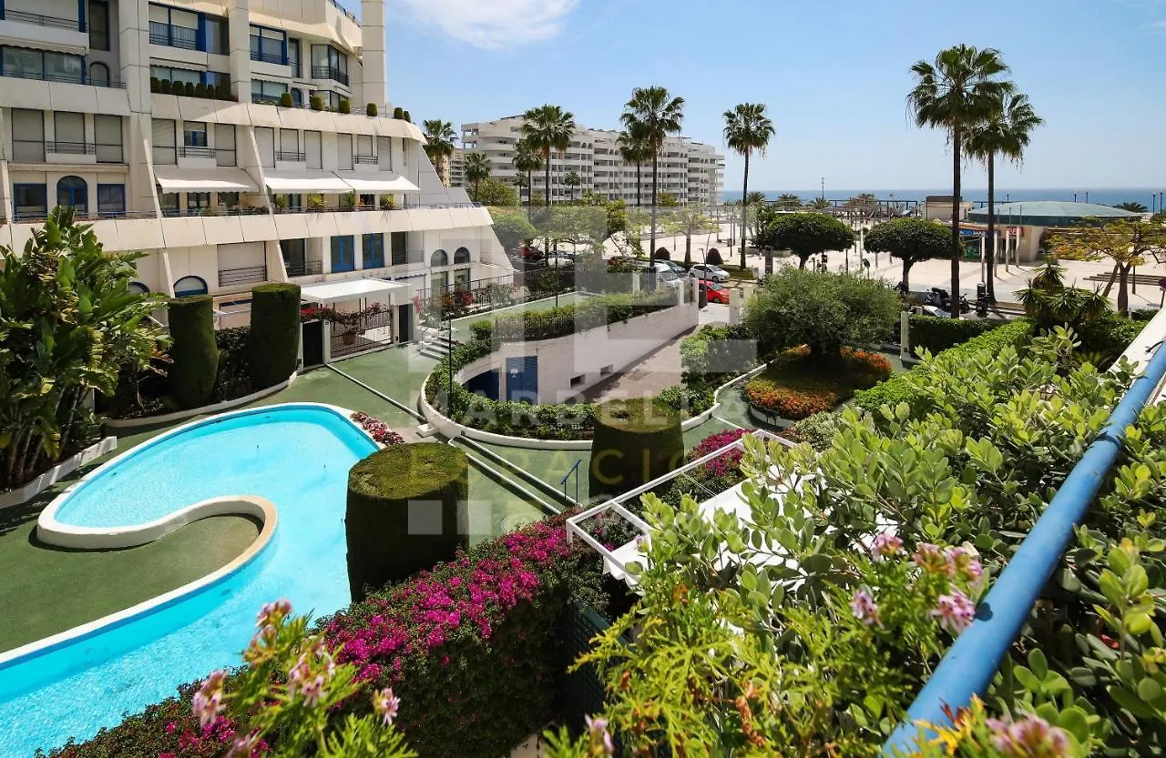 Marbella House 133 Second Line Beach Spagna